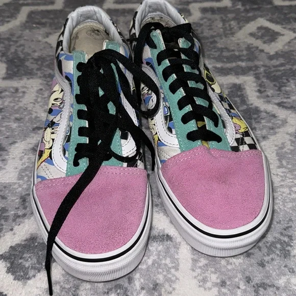 Vans X Disney Old Skool mickey sneakers size 5.5/7 - Picture 3 of 9